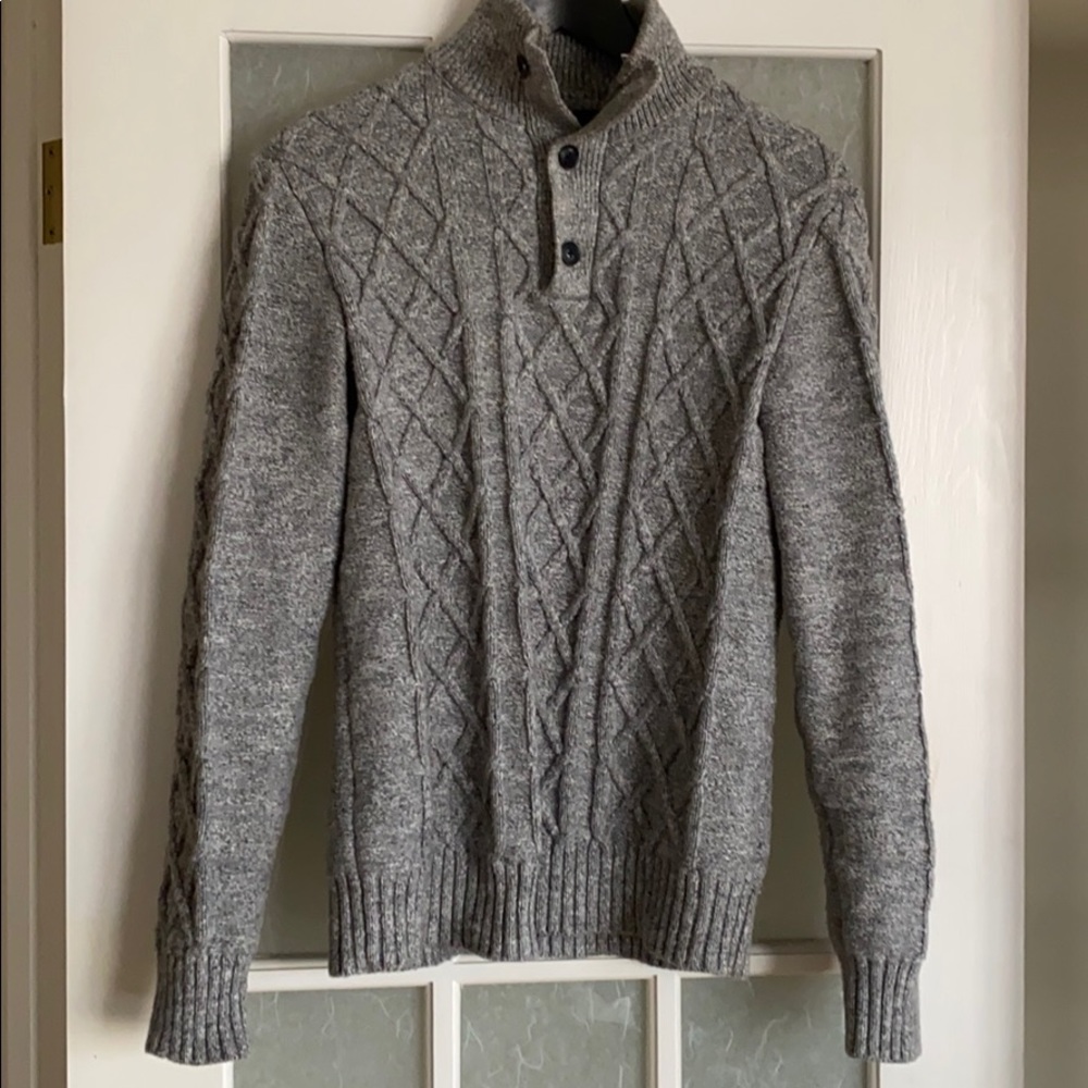 GAP Speckled Grey Cable Knit Mockneck Sweater - Picture 4 of 5